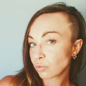 Meet your Posher, Ace